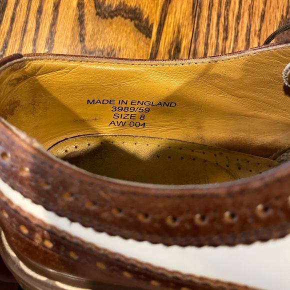 Vintage original Dr.Martens men’s wing tip style shoes. - Picture 11 of 13